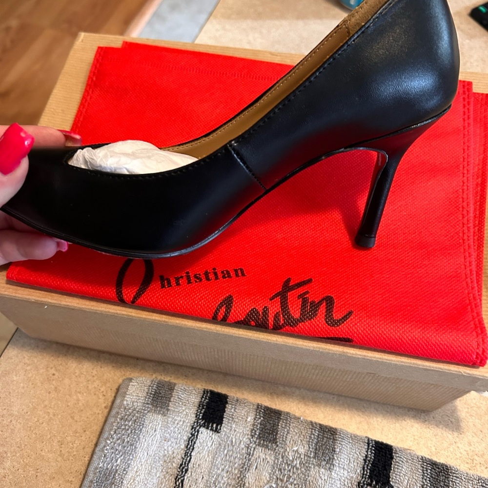 Christian Louboutin Classic Black Heels with Red Soles - Picture 4 of 5